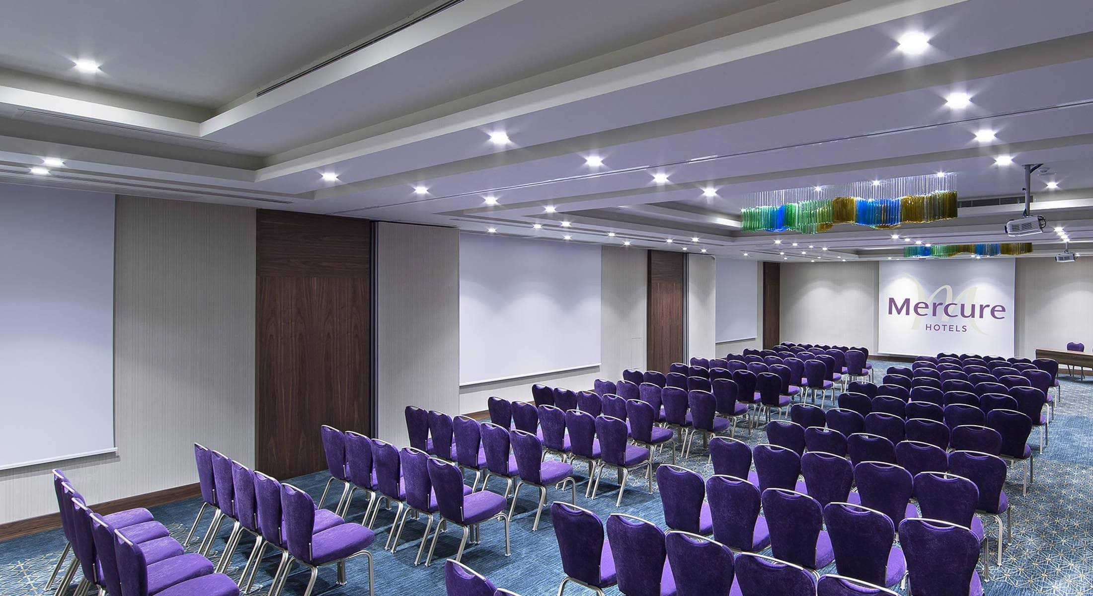 Uranus Istanbul Topkapi Exterior photo Mercure London Heathrow