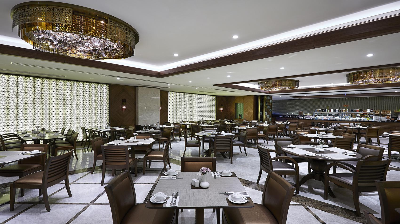 Uranus Istanbul Topkapi Exterior photo The restaurant