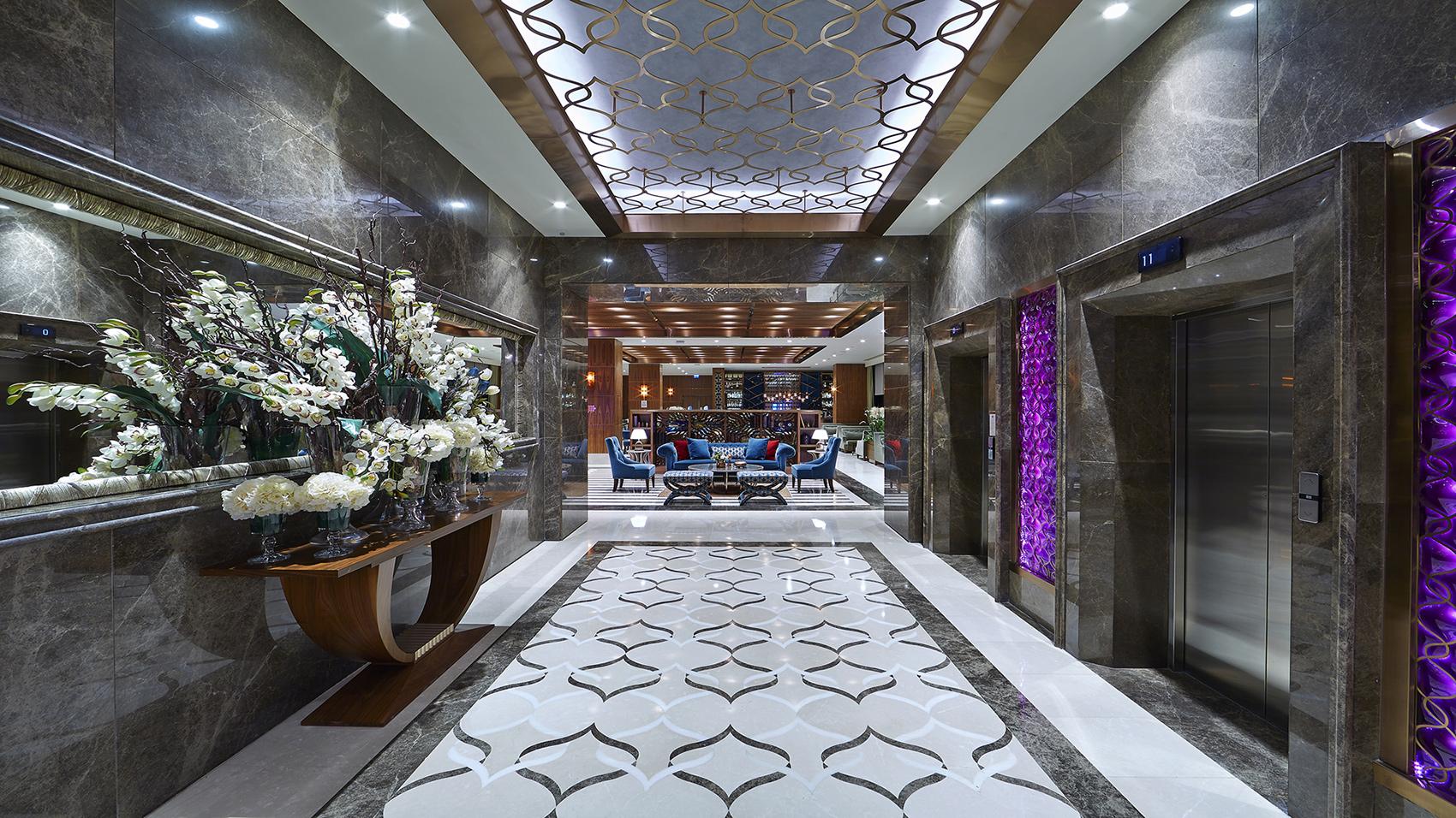 Uranus Istanbul Topkapi Exterior photo Lobby